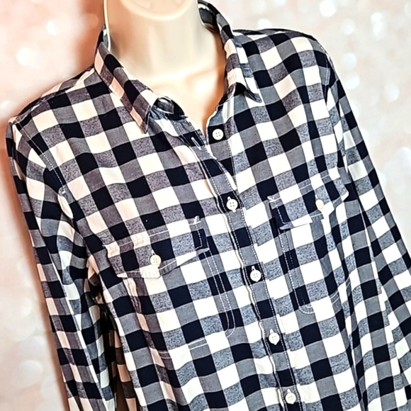 J Crew Factory | Navy and White Checked Perfect Fit Shirt - Picture 2 of 9